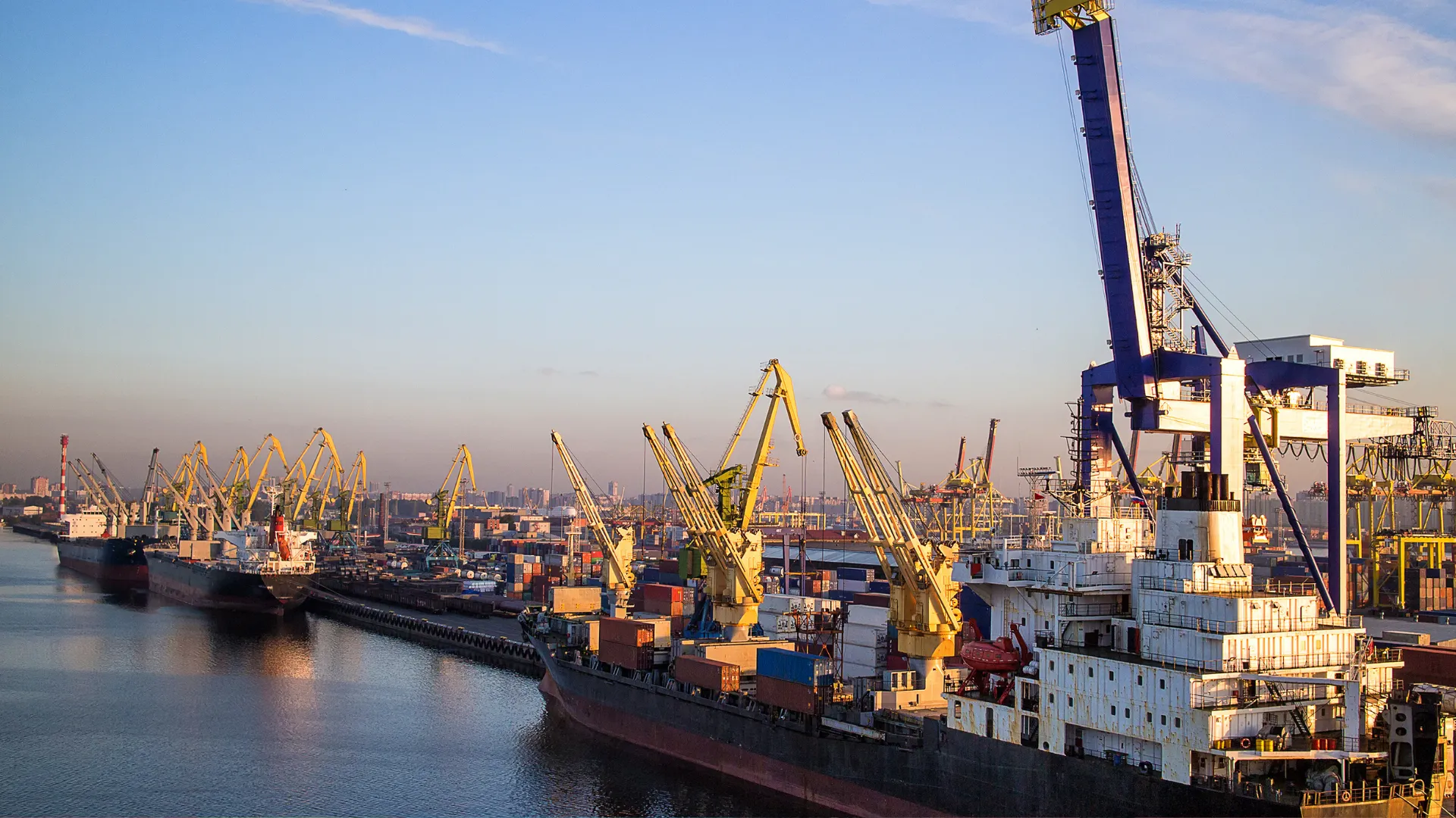 Why Marine Electrical Maintenance is Crucial for Vessel Performance
